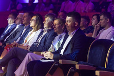 Projekt z licencją na wygrywanie