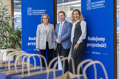 Od lewej: prof. PRz B. Mossety-Leszczak, prof. PRz B. Miller, prof. B. Zatwarnicka-Madura,